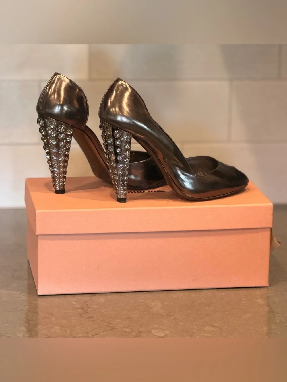 Miu Miu elegant miu
